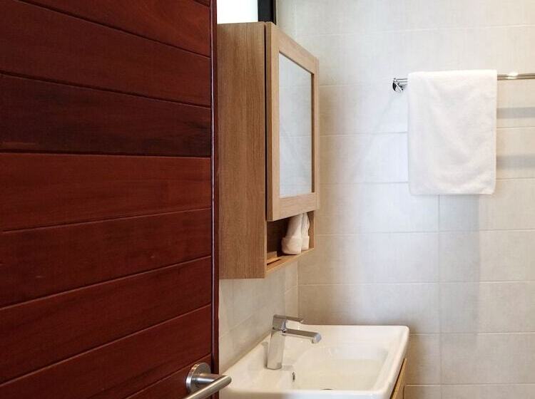 هتل Angkor Siesta Villa