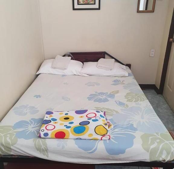 Hotel Aa Travellers Pad