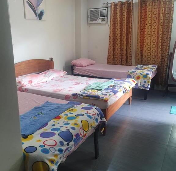 Hotel Aa Travellers Pad