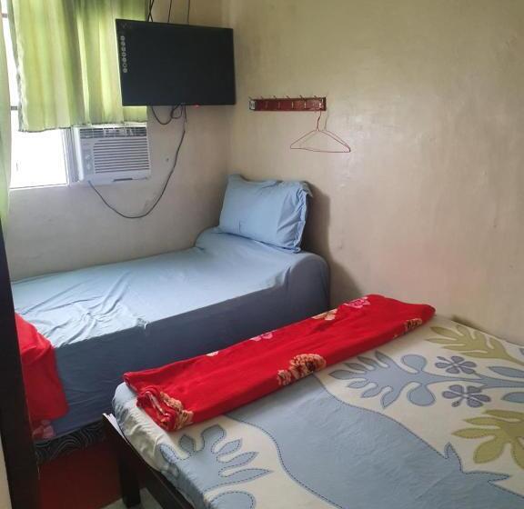 Hotel Aa Travellers Pad