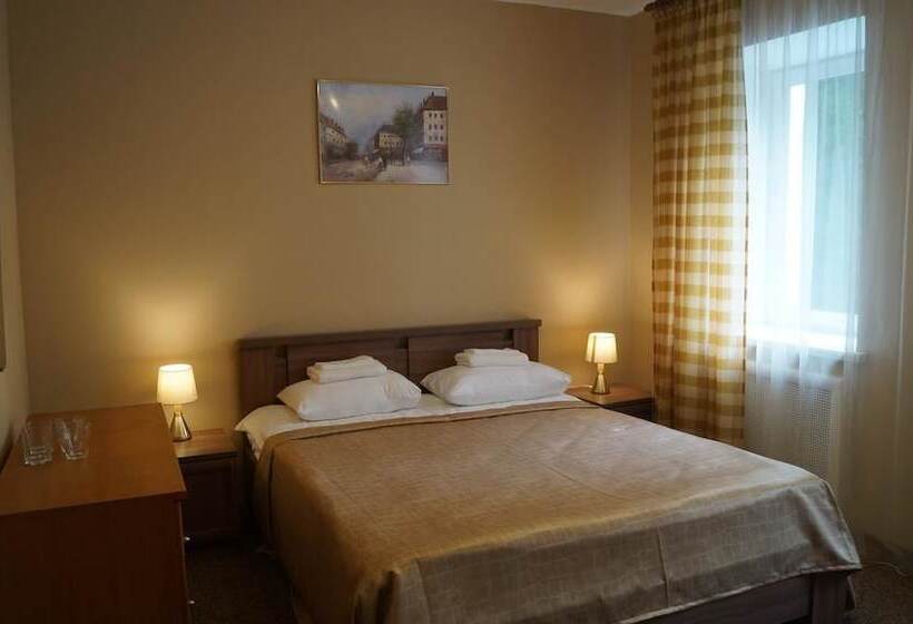 فندق On Sergievskaya 6