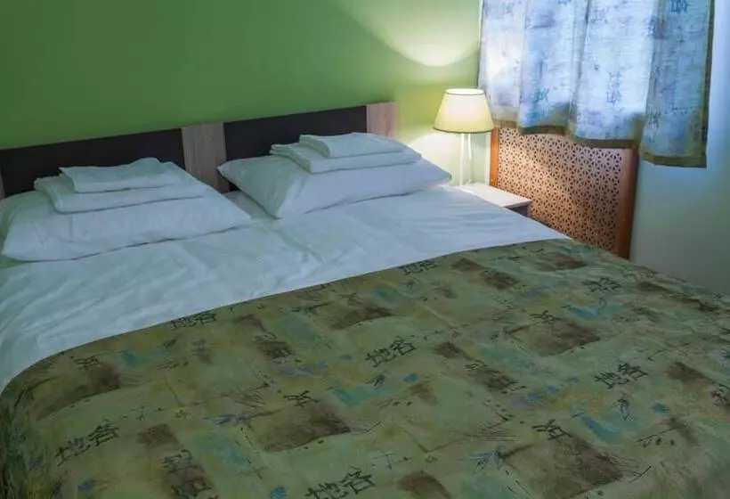 Hotelli On Sergievskaya 6