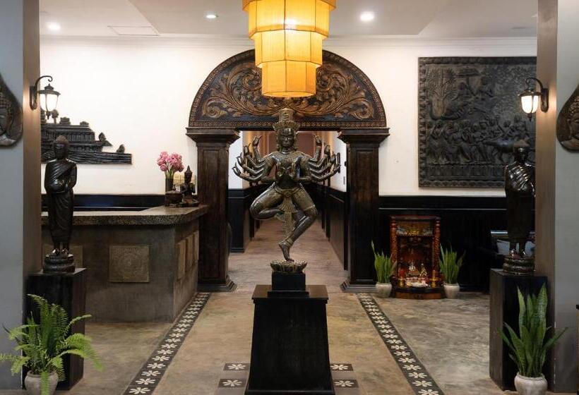 هتل People By The Community