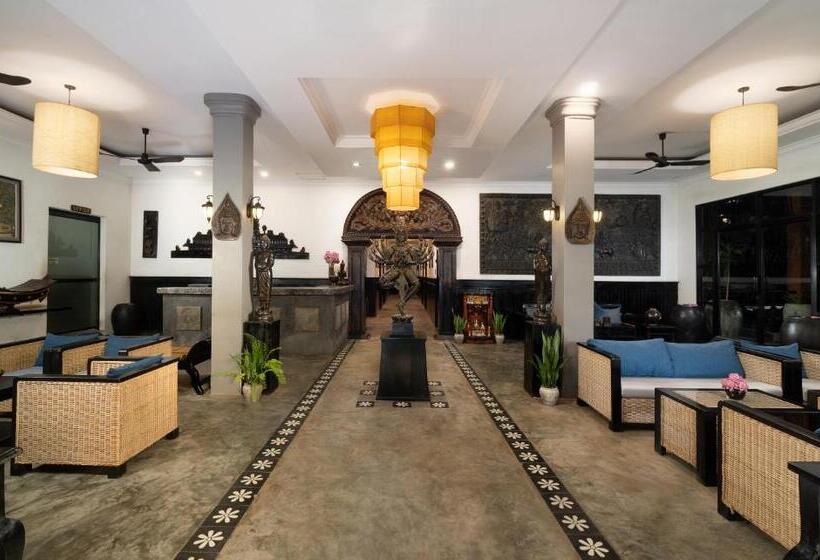 هتل People By The Community