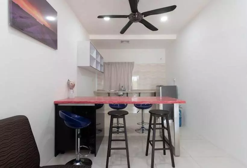 Hotelli Weng Bee Guest House By Oyo Rooms