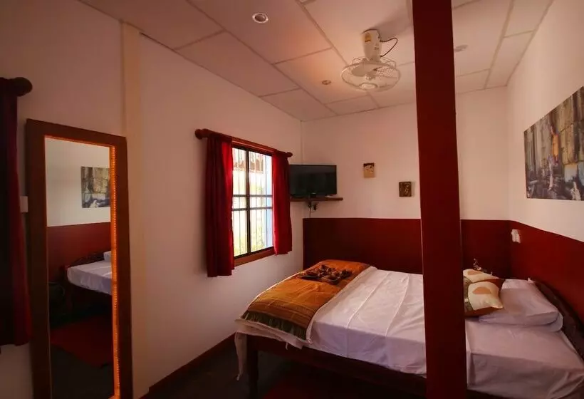 پانسیون Manuelaeric Homestay