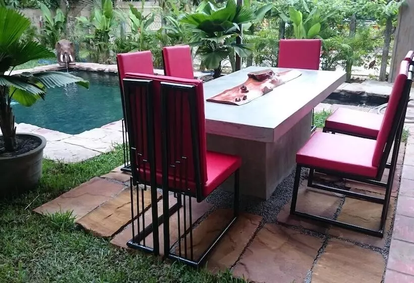 پانسیون Manuelaeric Homestay