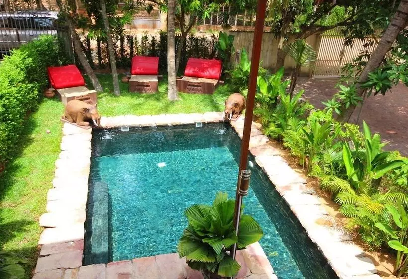 پانسیون Manuelaeric Homestay