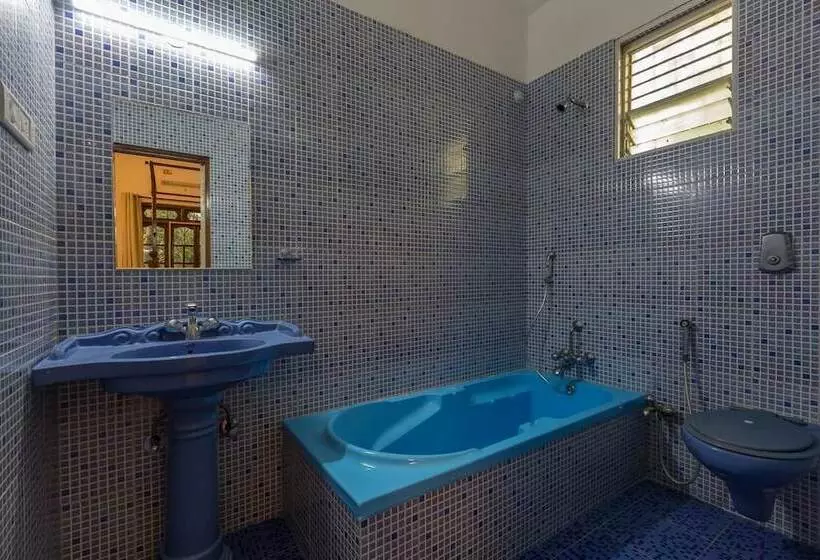 Saffronstays Belvedere