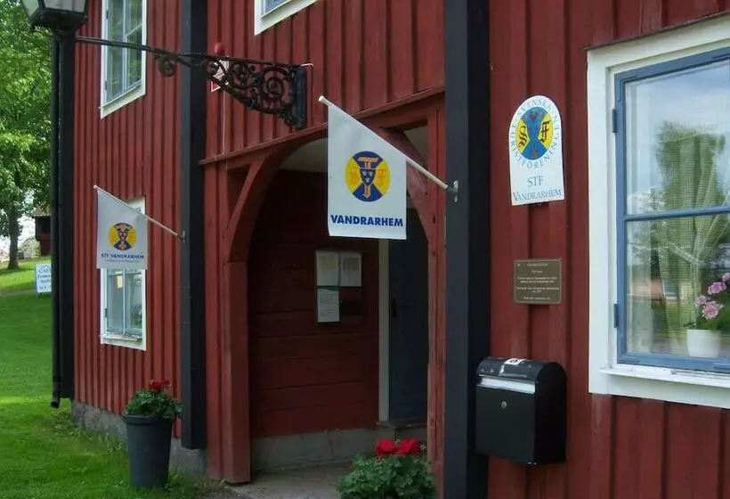 Vandrarhemmet Mangelgården   Hostel
