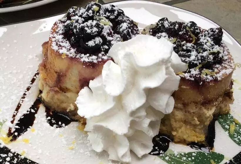 Bella Collina Bed & Breakfast