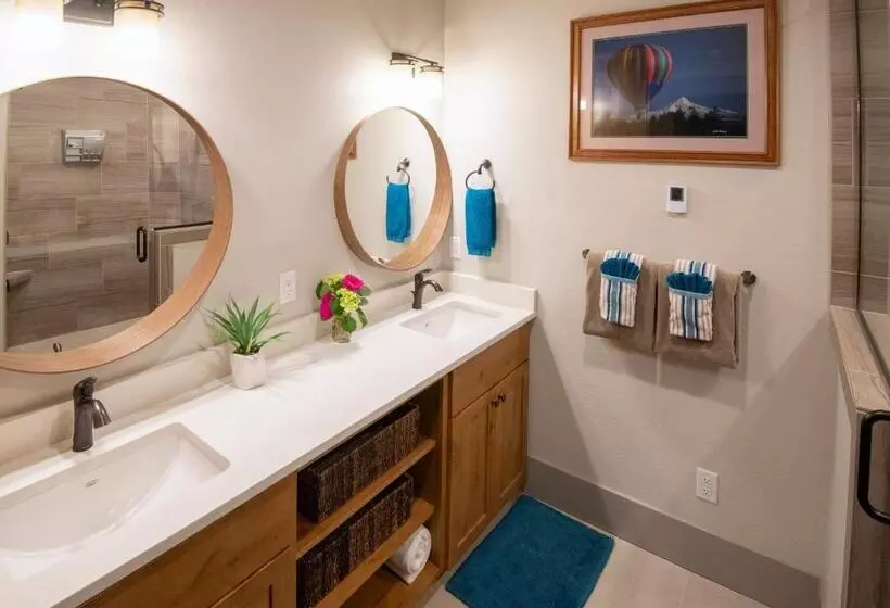 Bella Collina Bed & Breakfast