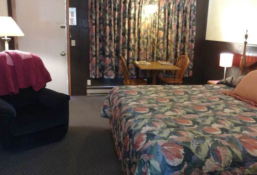 Crossroads Motel And Cabins