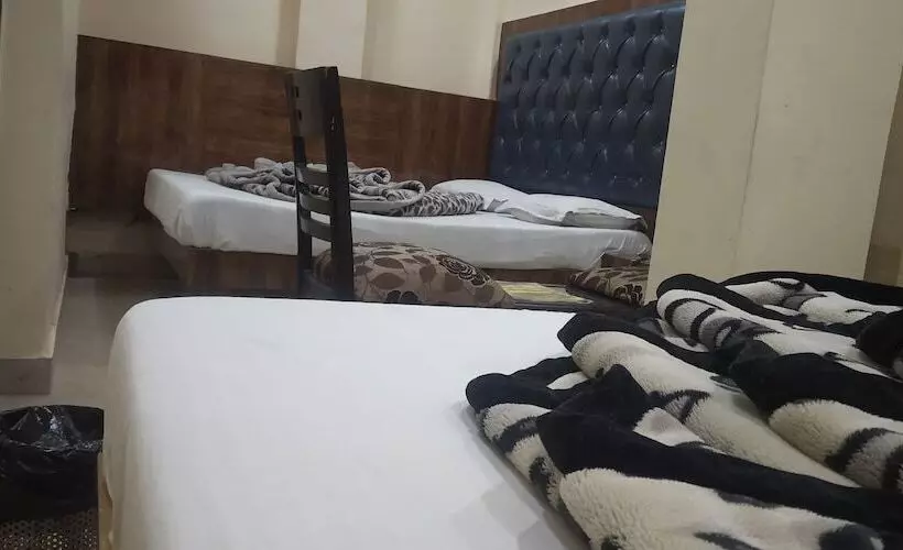 هتل Adb Rooms Pk International