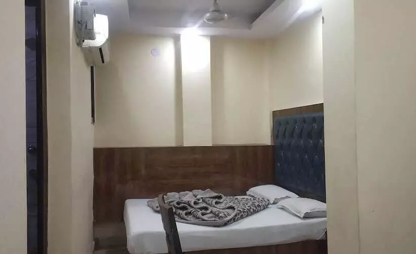 هتل Adb Rooms Pk International