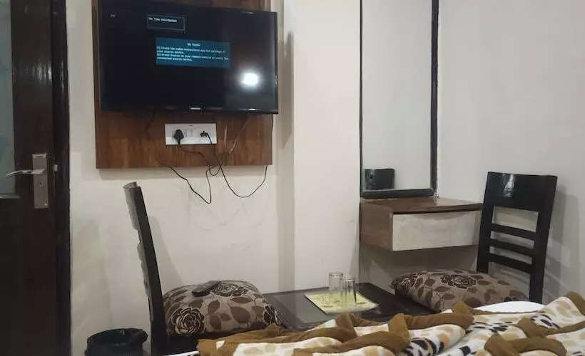 هتل Adb Rooms Pk International