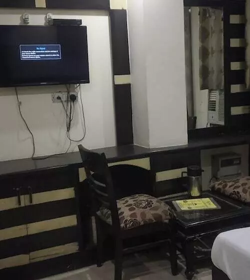 هتل Adb Rooms Pk International