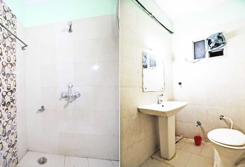 호텔 Kanchan Palace By Oyo Rooms