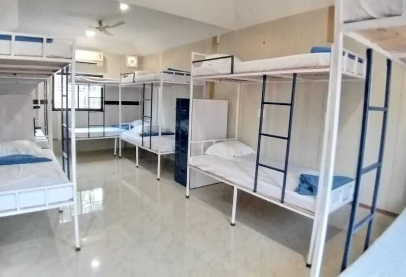 هتل R K Beach Cottage