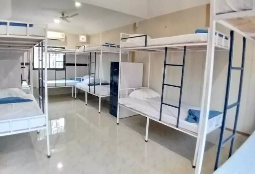 Hotelli R K Beach Cottage