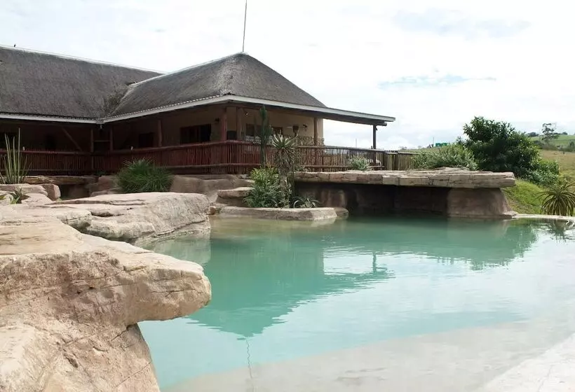 Hotelli Rain Farm Game Lodge