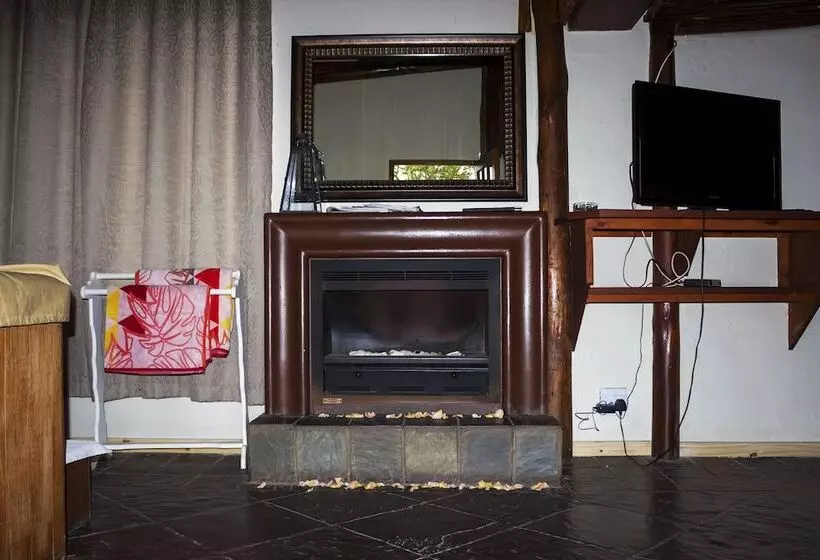 Hotelli Rain Farm Game Lodge