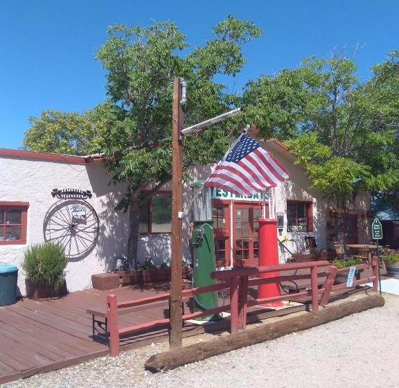 Grand Canyon West Hotel Sheps Miners Inn