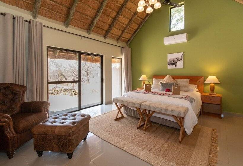 ホテル Tomo Safari Lodge