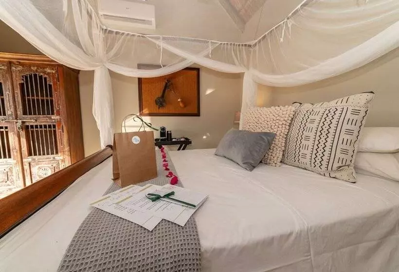 ホテル Tomo Safari Lodge