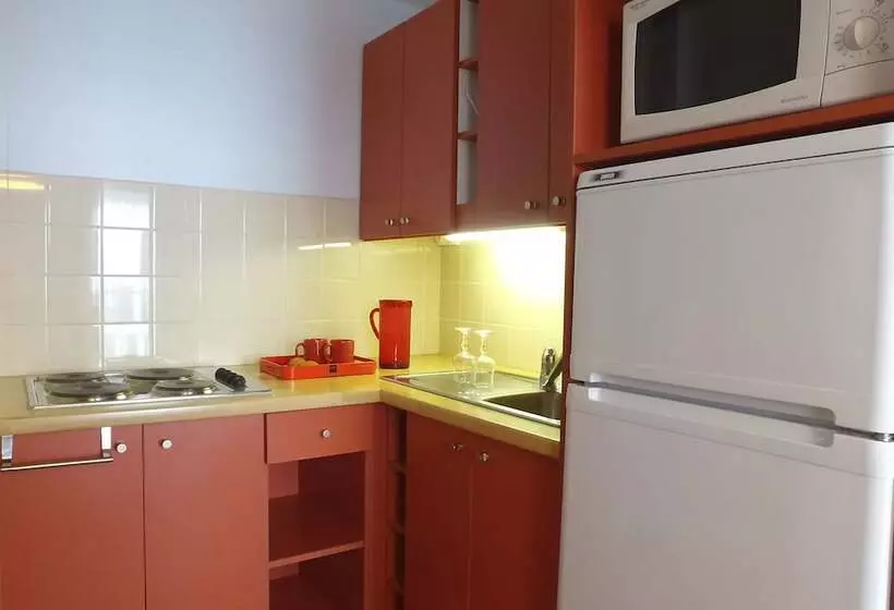 Hotelli Vvf Les 7 Laux Massif De Belledonne, Prapoutel