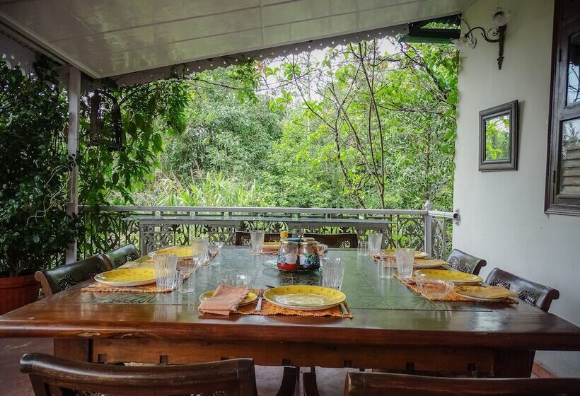 בית מלון כפרי Walterre Resort