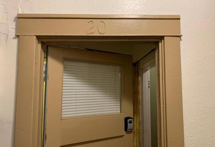 Historic Whiting Hotel Suites