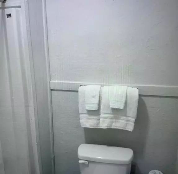 Historic Whiting Hotel Suites