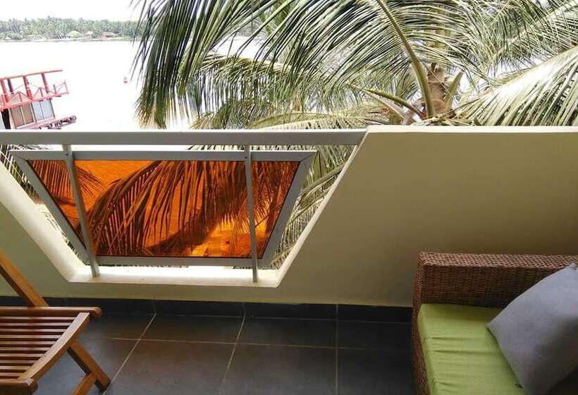 هتل Rosa Beach   Chez Rodrigue