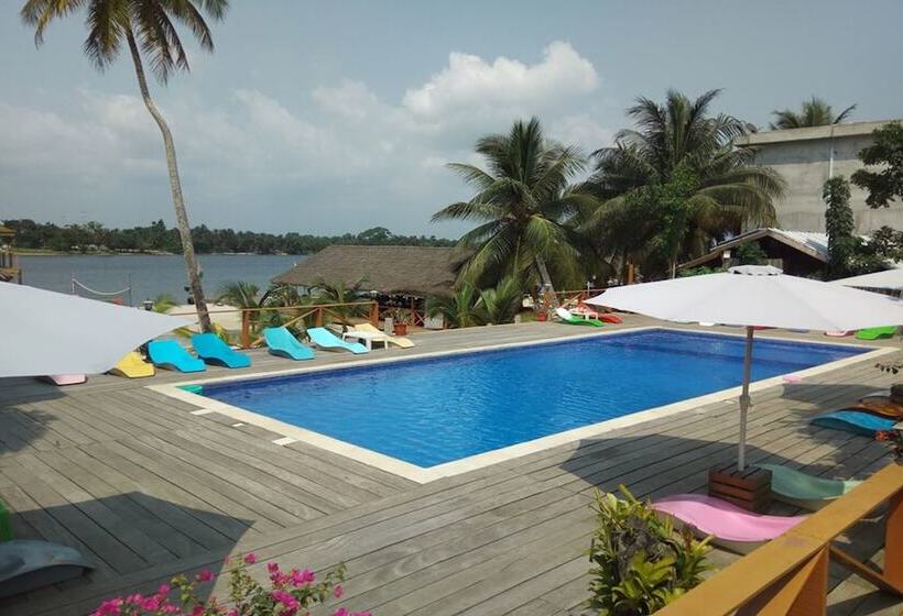 هتل Rosa Beach   Chez Rodrigue