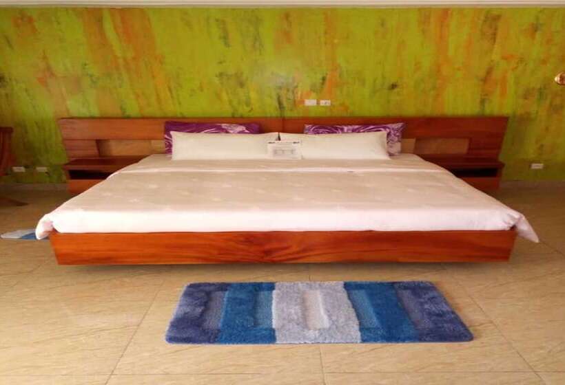 هتل Rosa Beach   Chez Rodrigue