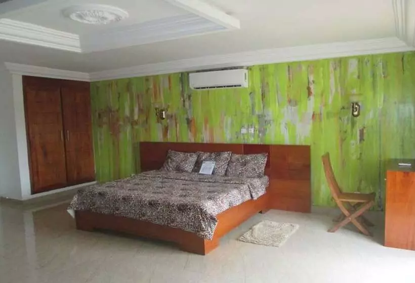 هتل Rosa Beach   Chez Rodrigue