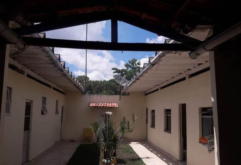 בית מלון כפרי Suez Canal