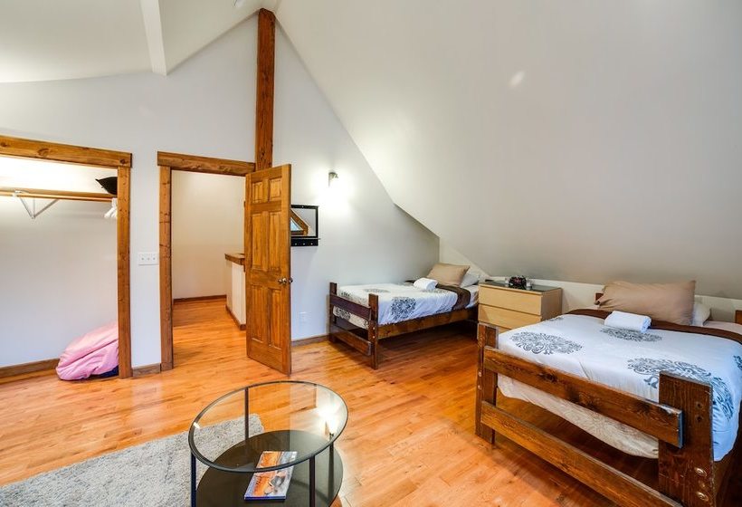 Mt. Baker Lodging Cabin 50  Hot Tub, Wifi, Sleeps 8! By Mbl