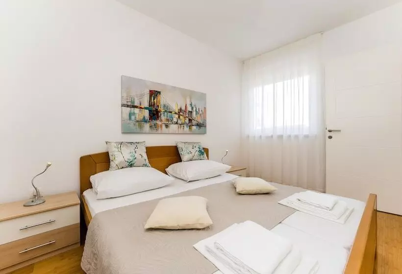 ペンション Summer Breeze Apartments