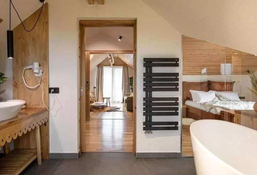 پانسیون Zara Chalet