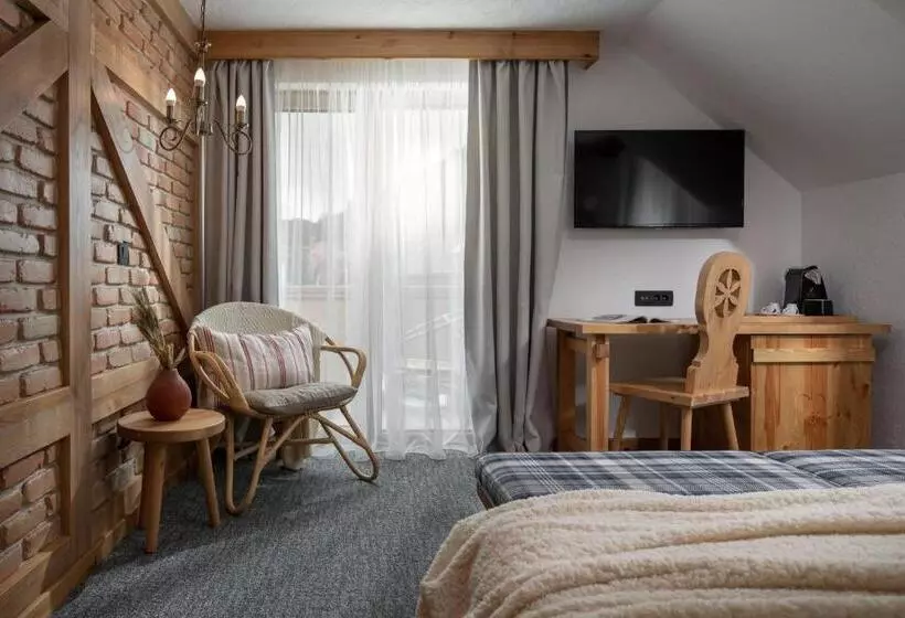 پانسیون Zara Chalet