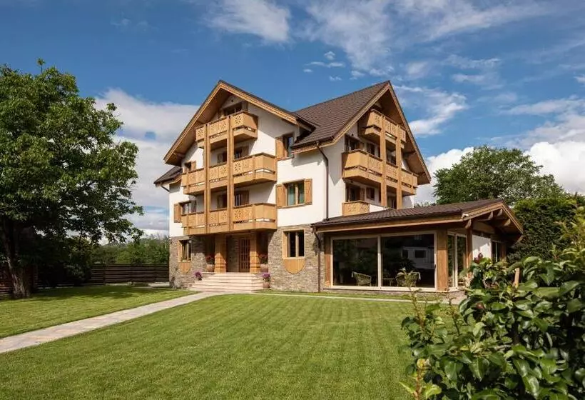 پانسیون Zara Chalet