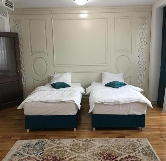 هتل Club Bucovina Resort & Spa