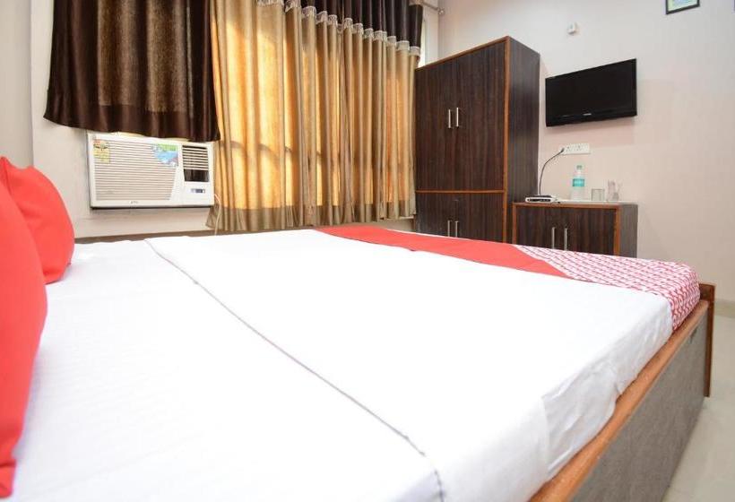هتل Oyo 29312  Royal S
