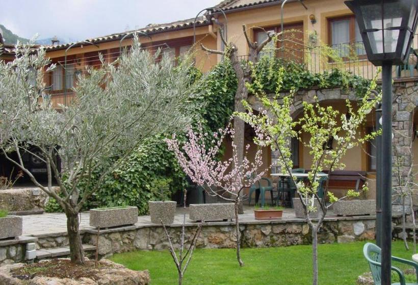 بنسيون Casa Rural Cal Farragetes