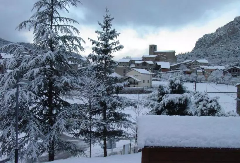 ペンション Casa Rural Cal Farragetes