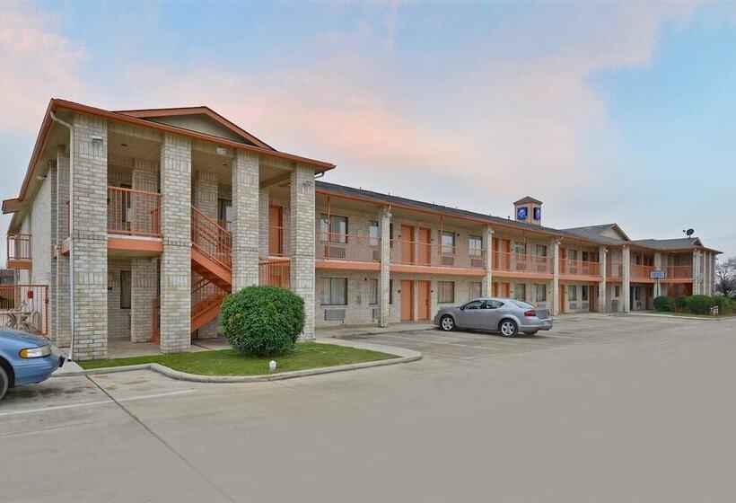 فندق Budget Inn San Antonio Downtown I 10 East