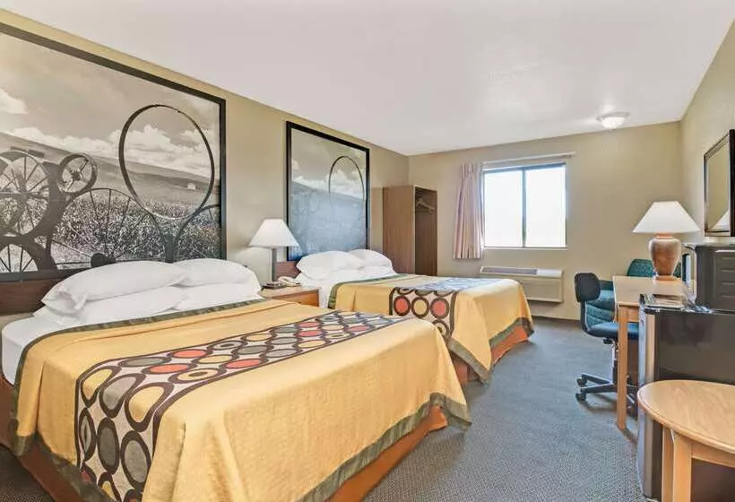 فندق Super 8 By Wyndham Spokane/west