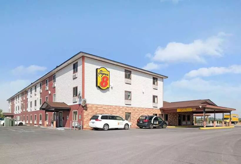 فندق Super 8 By Wyndham Spokane/west